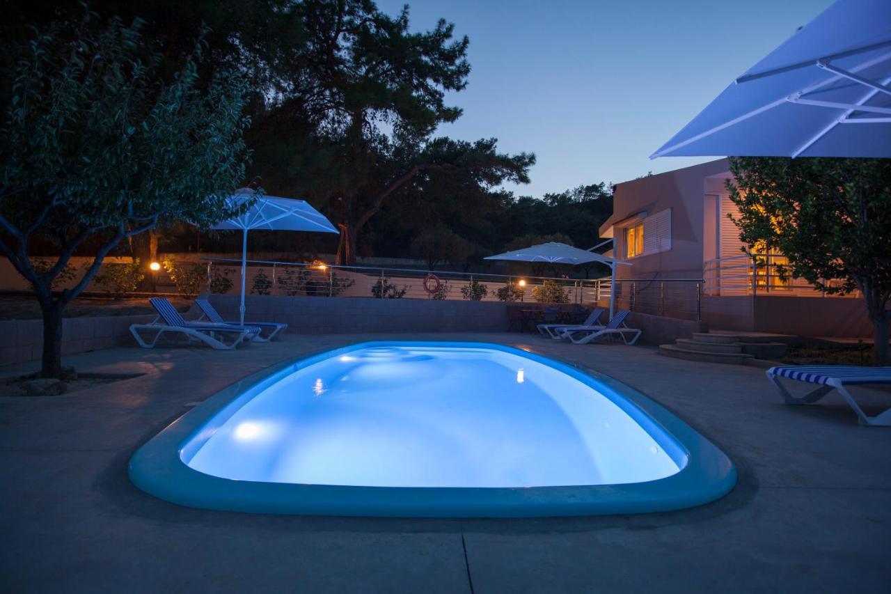 The Olive Grove Villa Private Pool With Star Links Wifi Theologos  Luaran gambar