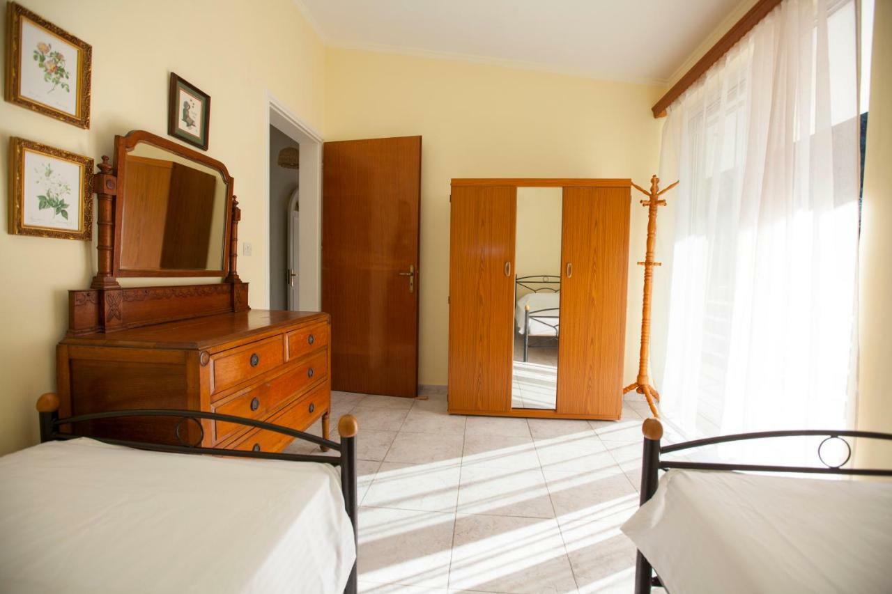 The Olive Grove Villa Private Pool With Star Links Wifi Theologos  Luaran gambar